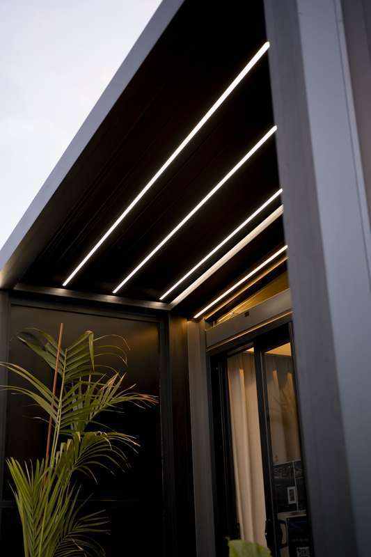 Architectural lighting in a KOOLARK HOMES high-end modular home
